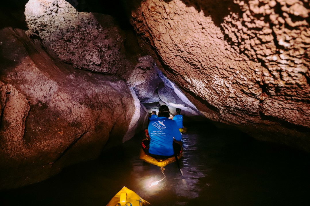 Hong-by-Starlight-by-John-Grays-Sea-Canoe-Tour-9